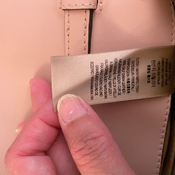 Burberry Perforated crossbody bag Beige - Picture 8 of 12